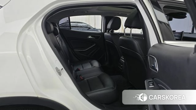 Mercedes-Benz GLA-Class X156 2019 Белый из Кореи, фото 3