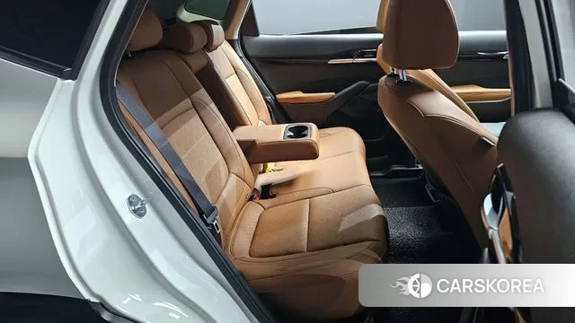 Kia The New Seltos 2024 Белый из Кореи, фото 3