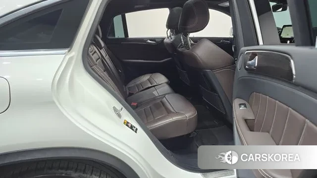 Mercedes-Benz GLE - Class W166 2019 Белый из Кореи, фото 3