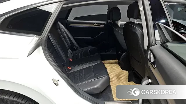 Volkswagen Arteon 2019 Белый из Кореи, фото 3