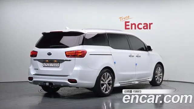 Kia The New Carnival id 2696458 из Кореи 3