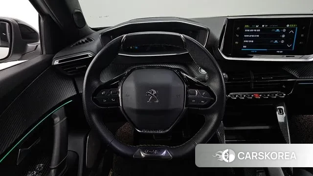 Peugeot e-2008 second generation 2022 Белый из Кореи, фото 3