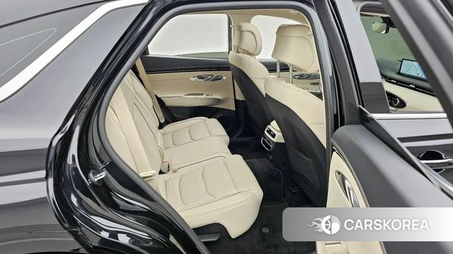 Genesis GV70 2021 Черный из Кореи, фото 3