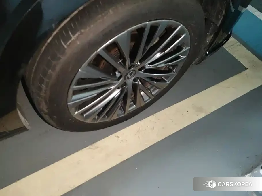 Lexus RX 2026 Черный из Китая, фото 3