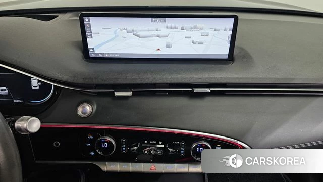 Genesis GV70 2021 Черный из Кореи, фото 3