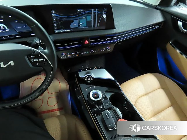 Kia EV6 2021 Белый из Кореи, фото 3