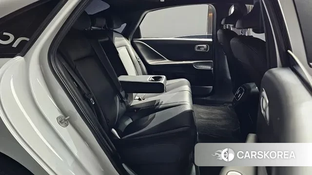 Hyundai Ionic 6 2022 Белый из Кореи, фото 3