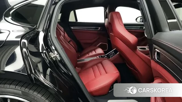 Porsche Panamera (971) 2022 Черный из Кореи, фото 3