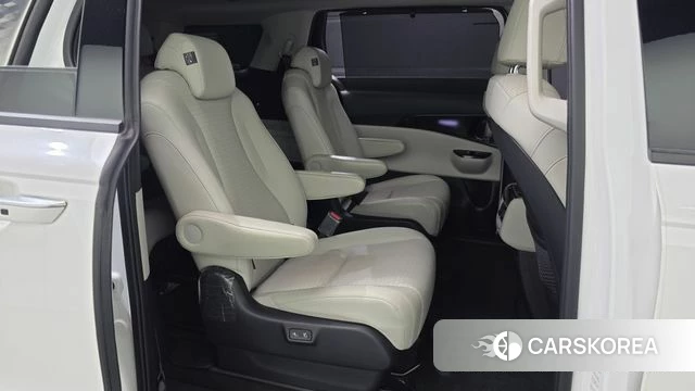 Kia Carnival 4th generation 2023 Белый из Кореи, фото 3