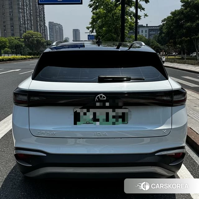 Volkswagen ID.4 X 2022 Белый из Китая, фото 3