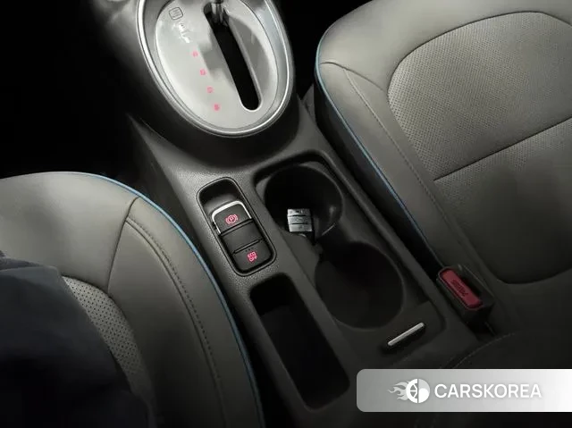 Kia Soul EV 2018 Жемчужный цвет из Кореи, фото 3