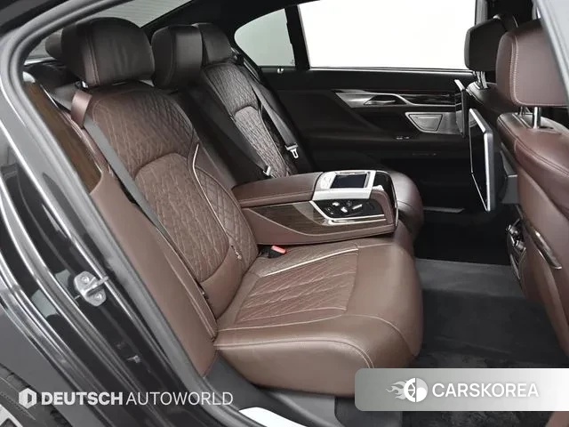 BMW 7 Series (G11) 2022 Серый из Кореи, фото 3