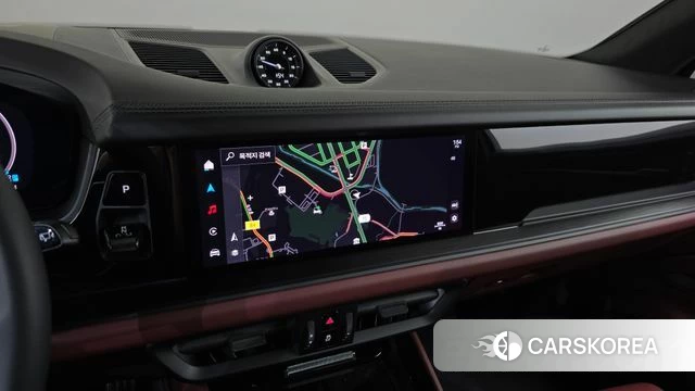 Porsche Cayenne (PO536) 2025 Серебристо-серый из Кореи, фото 3
