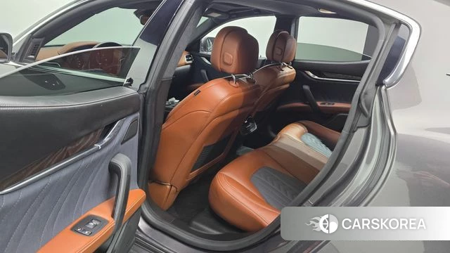 Maserati Ghibli 2019 Серый из Кореи, фото 3