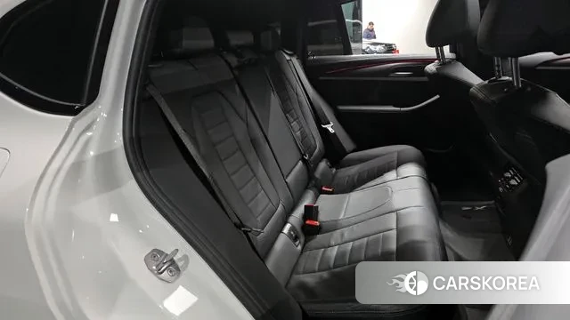 BMW X4 (G02) 2024 Белый из Кореи, фото 3