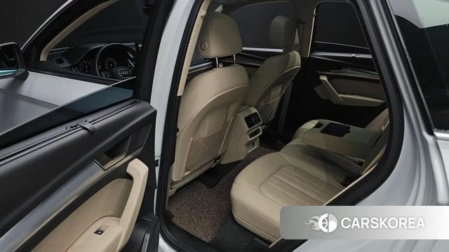 Audi Q5 (FY) 2021 Белый из Кореи, фото 3