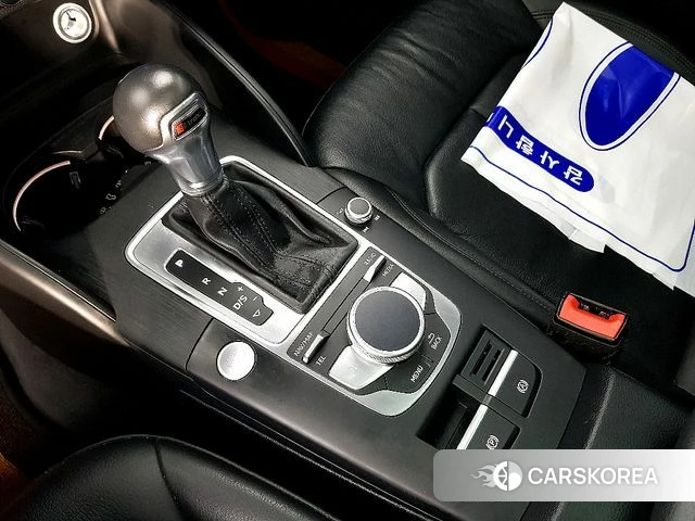 Audi New A3 2018 Серебряный из Кореи, фото 3
