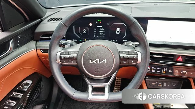 Kia The New K5 3rd generation 2023 Белый из Кореи, фото 3