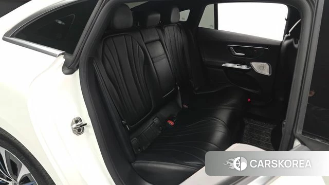 Mercedes-Benz EQE V295 2023 Белый из Кореи, фото 3
