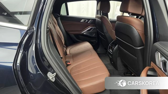 BMW X6 (G06) 2021 Черный из Кореи, фото 3