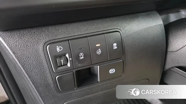 Hyundai Staria 2023 Белый из Кореи, фото 3