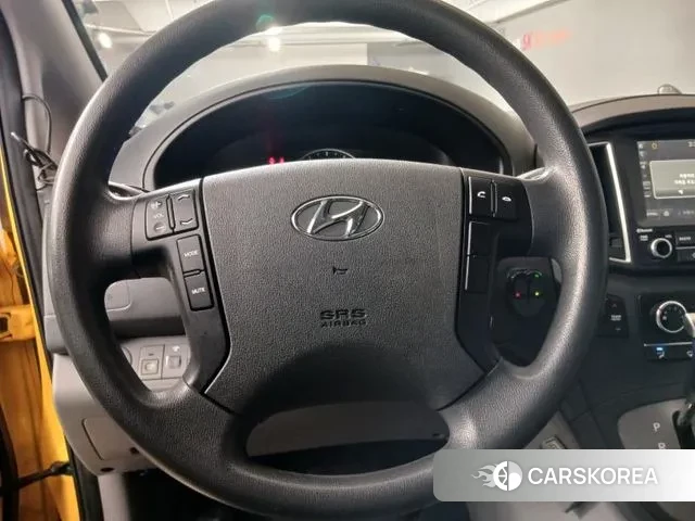 Hyundai The New Grand Starex 2019 Желтый из Кореи, фото 3