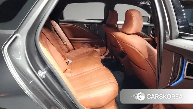 Kia The New K8 Hybrid 2024 Серый из Кореи, фото 3