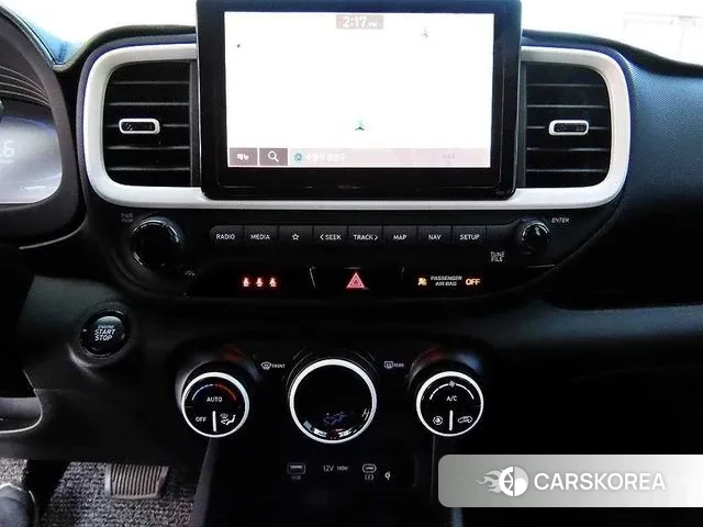 Hyundai Venue 2023 Черный из Кореи, фото 3