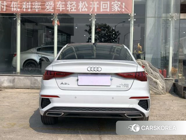 Audi A3 2023 Белый из Китая, фото 3