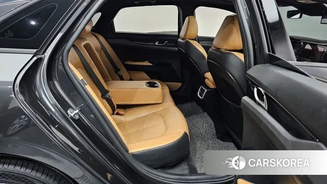 Kia K5 3rd generation 2020 Темно-зеленый из Кореи, фото 3