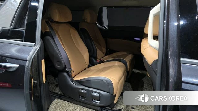 Kia Carnival 4th generation 2023 Серый из Кореи, фото 3