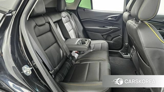 Chevrolet (GM Daewoo) Trax Crossover 2024 Черный из Кореи, фото 3