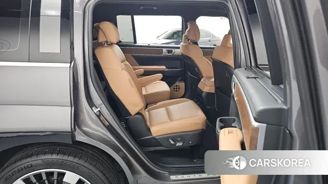 Hyundai Santa Fe (MX5) 2023 Серый из Кореи, фото 3