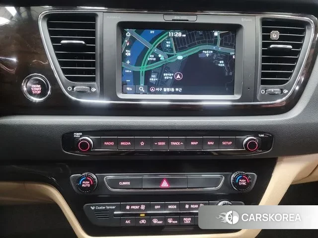 Kia The New Carnival 2018 Белый из Кореи, фото 3