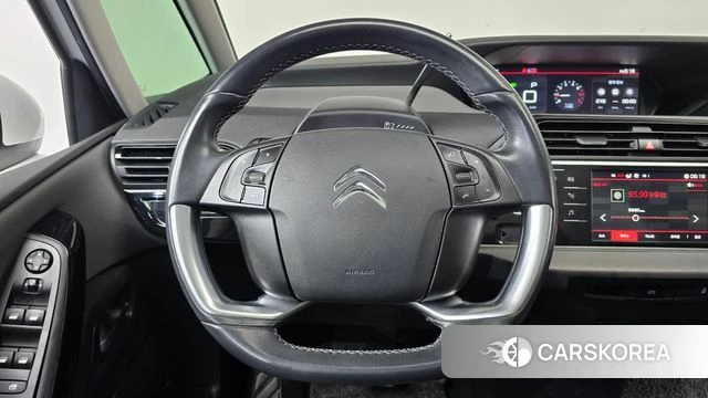 Citroen / DS Grand C4 Picasso 2018 Белый из Кореи, фото 3