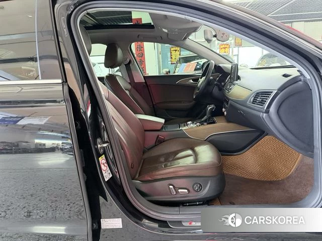 Audi A6L 2019 Черный из Китая, фото 3