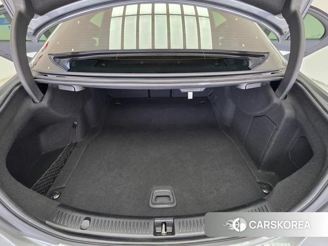 Mercedes-Benz E-Class W213 2020 Серебристо-серый из Кореи, фото 3