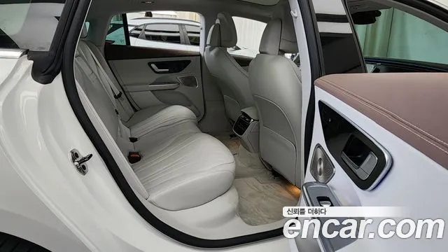 Mercedes-Benz EQE V295 2024 Белый из Кореи, фото 3