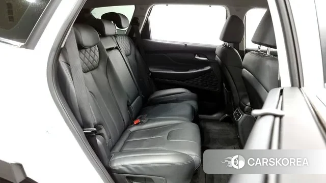 Hyundai The New Santa Fe 2023 Белый из Кореи, фото 3