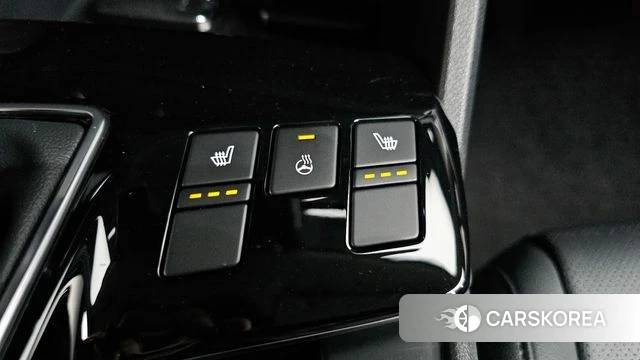 Kia Sportage 5th Generation 2022 Серебристо-серый из Кореи, фото 3