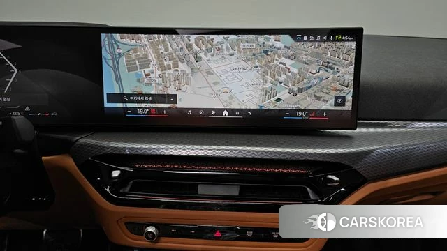 BMW 3 Series (G20) 2025 Белый из Кореи, фото 3