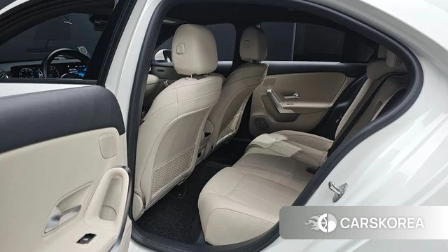 Mercedes-Benz A-Class W177 2021 Белый из Кореи, фото 3