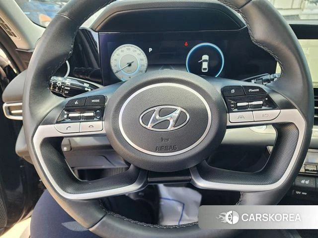 Hyundai Avante (CN7) 2022 Черный из Кореи, фото 3