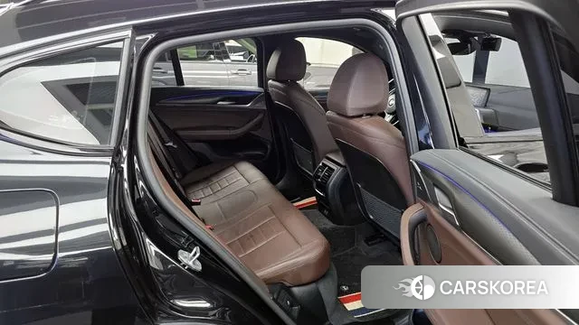 BMW X4 (G02) 2021 Черный из Кореи, фото 3