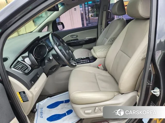 Kia The New Carnival 2018 Серый из Кореи, фото 3