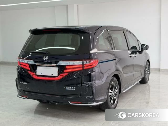 Honda Odyssey 2021 Синий из Китая, фото 3