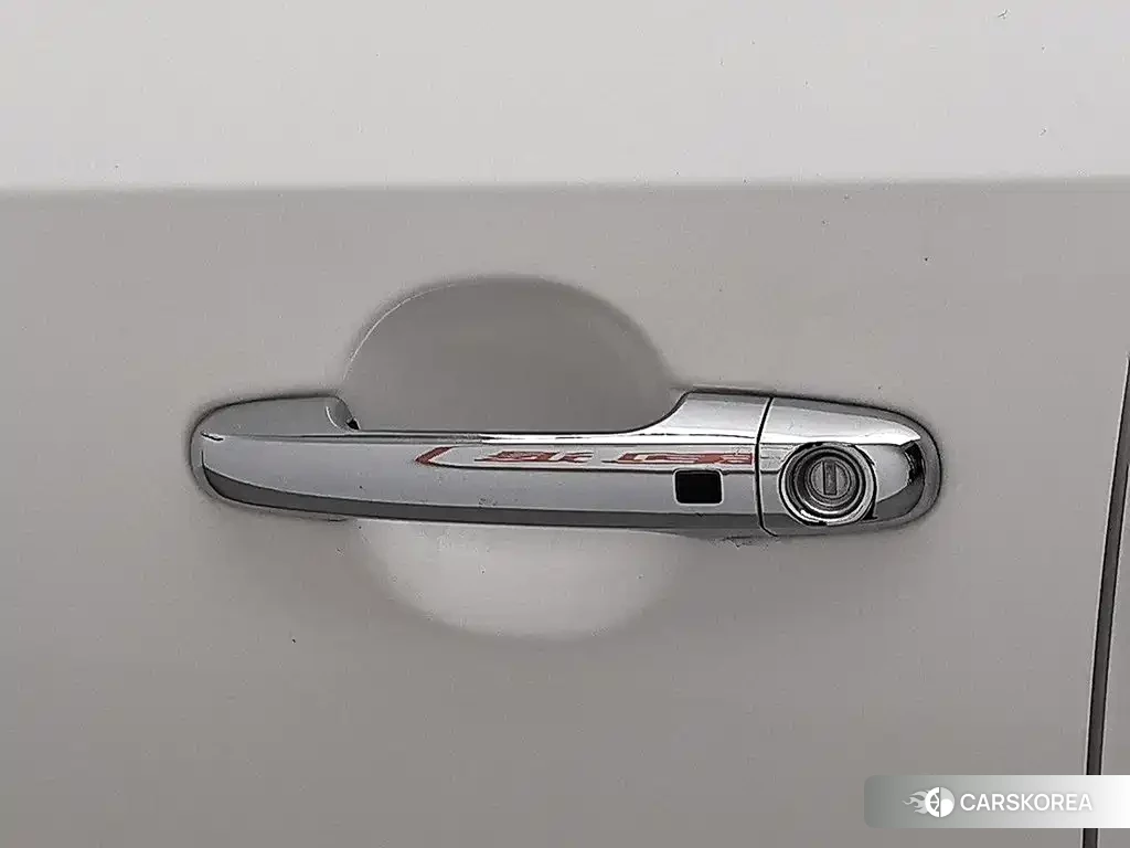 Kia KX1 2021 Белый из Китая, фото 3