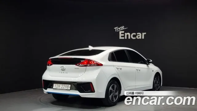 Hyundai Ionic Hybrid 2019 Белый из Кореи, фото 3