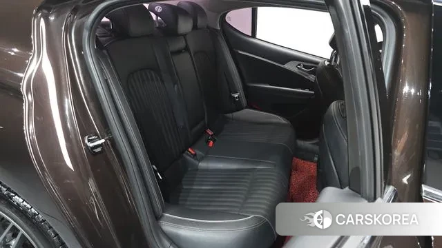 Genesis G70 2018 Коричневый из Кореи, фото 3