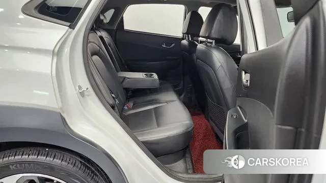 Hyundai Kona 2018 Белый из Кореи, фото 3